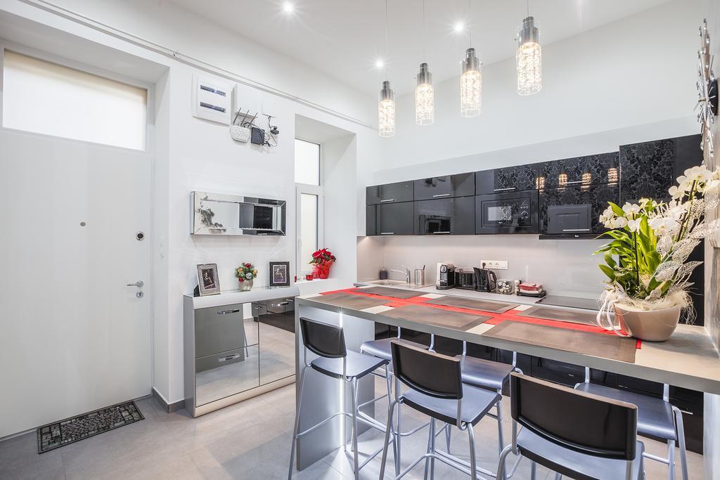 Apartamento Opera Luxory