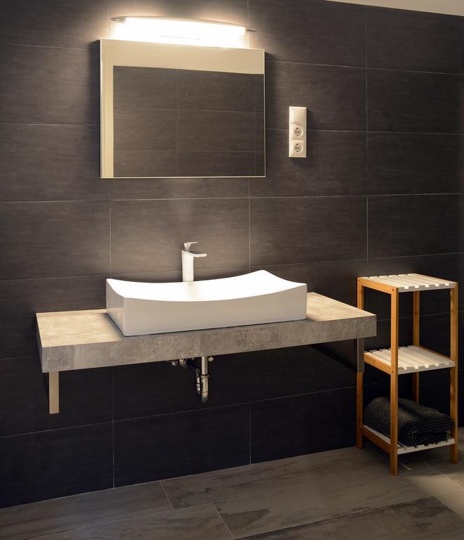 Apartament Kiraly Art *
