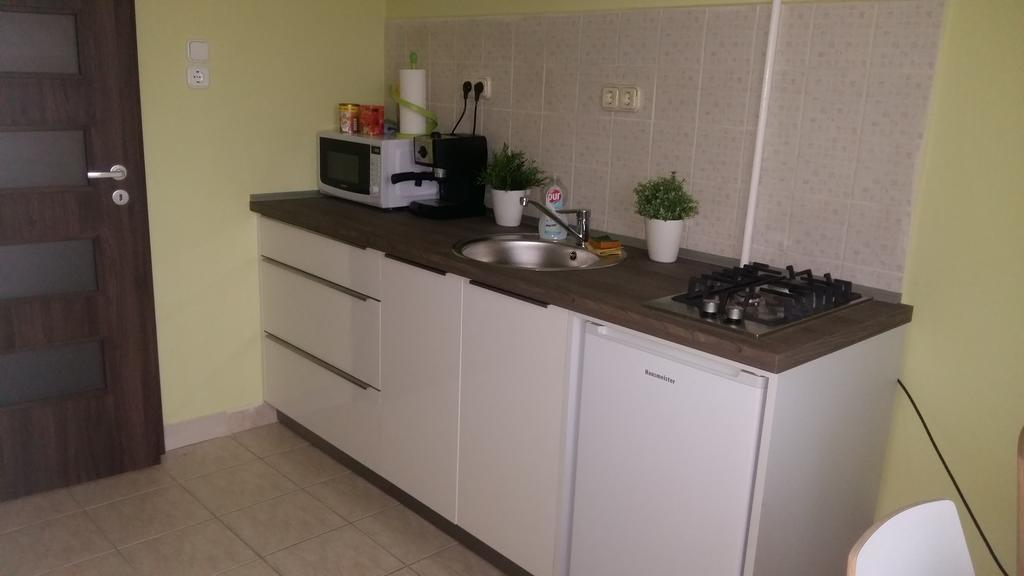 Rona Apartman