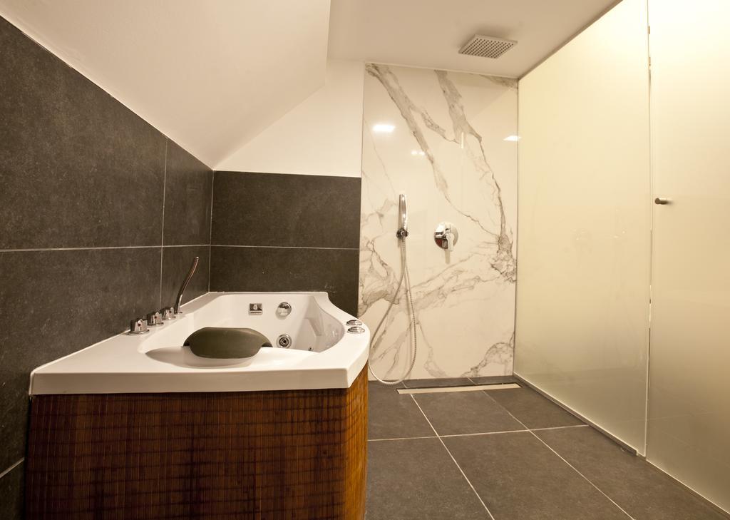 Bed & Breakfast Parliament Penthouse Boutique 4*