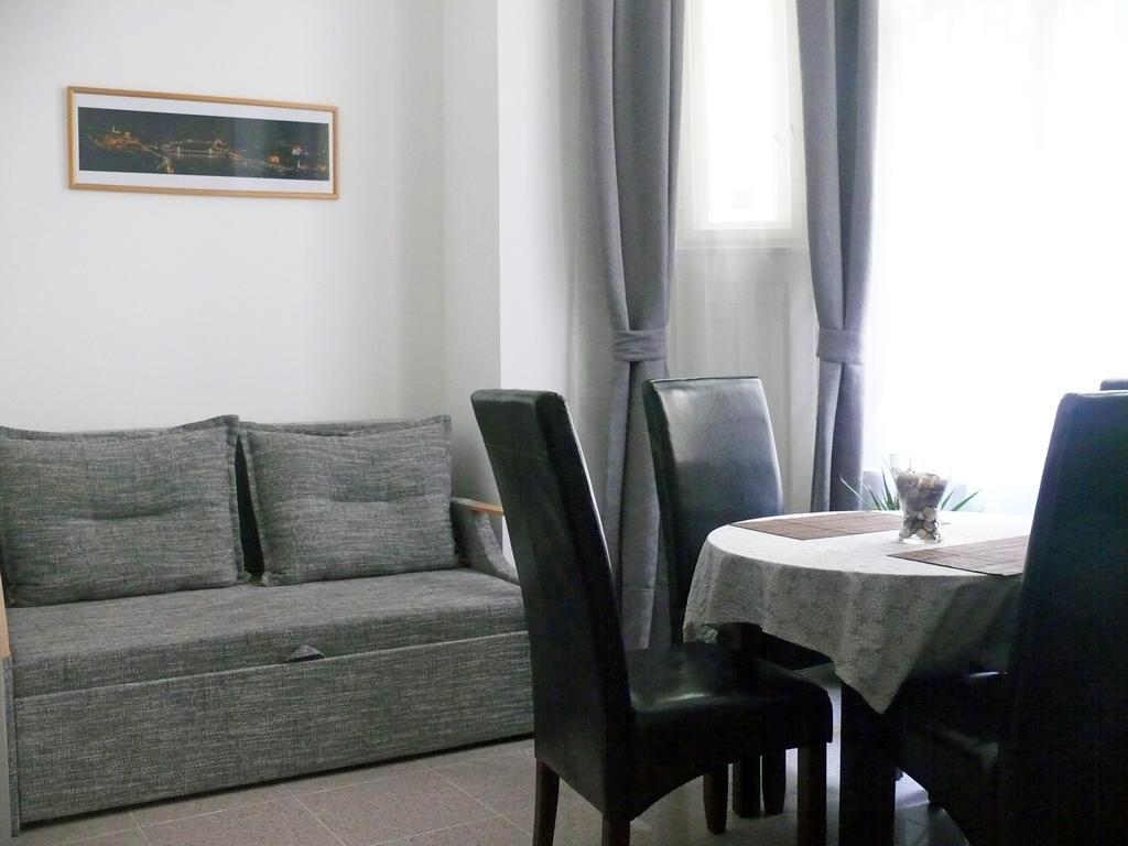 Apartment Vaci Street Downtown Budapest