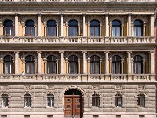 House Octogon Budapest