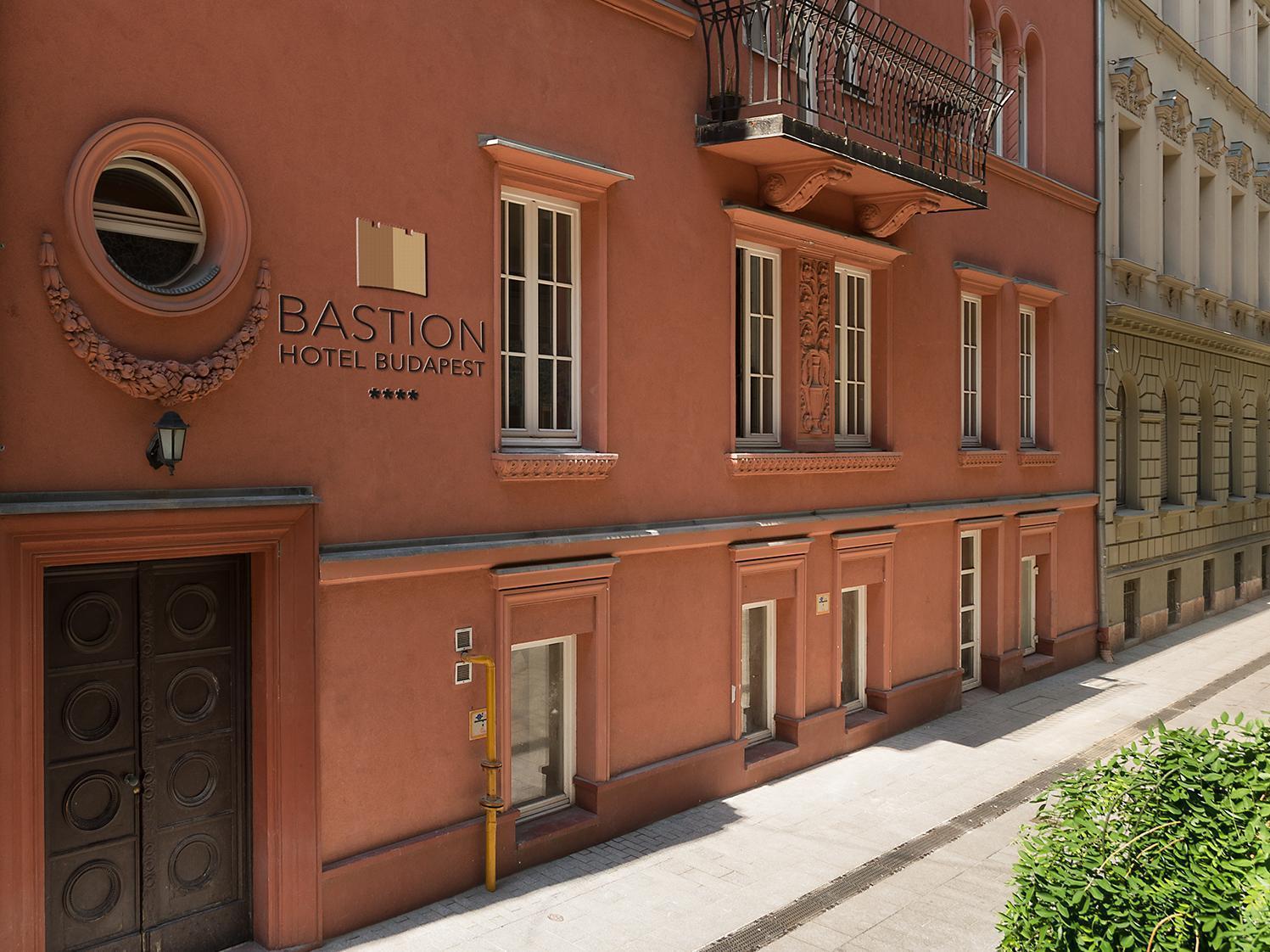 Hotel Bastion 4*
