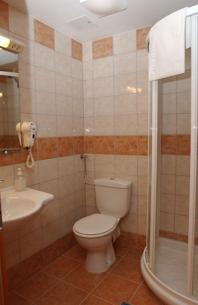 Hotel Veritas 3*
