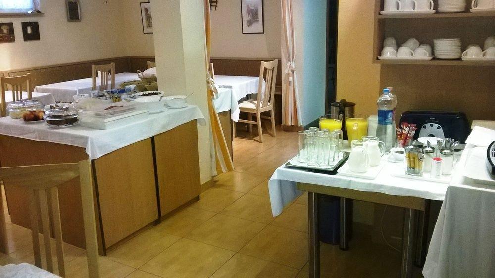 Bed & Breakfast Alfred Panzio 3*