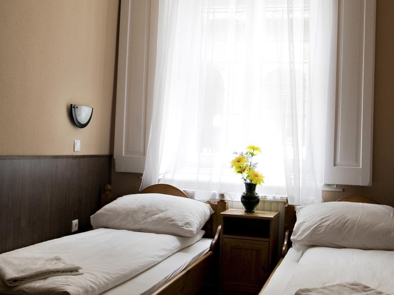 Corvin Point And Guest house 3*