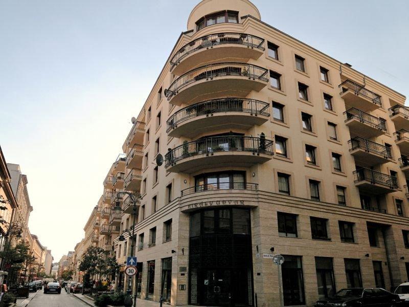 King Apartment