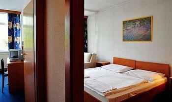 Romai Hotel 3*