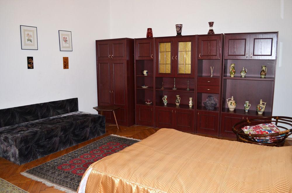 Ferenciek Tere * Budapest
