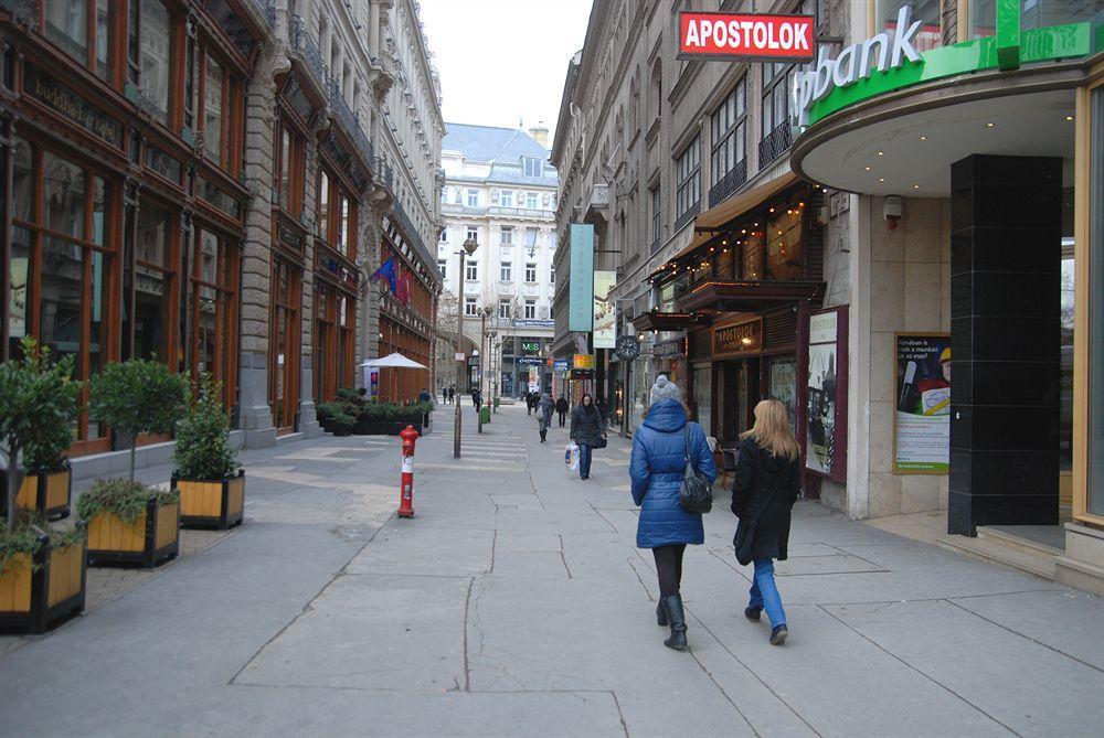 Ferenciek Tere Apartmán