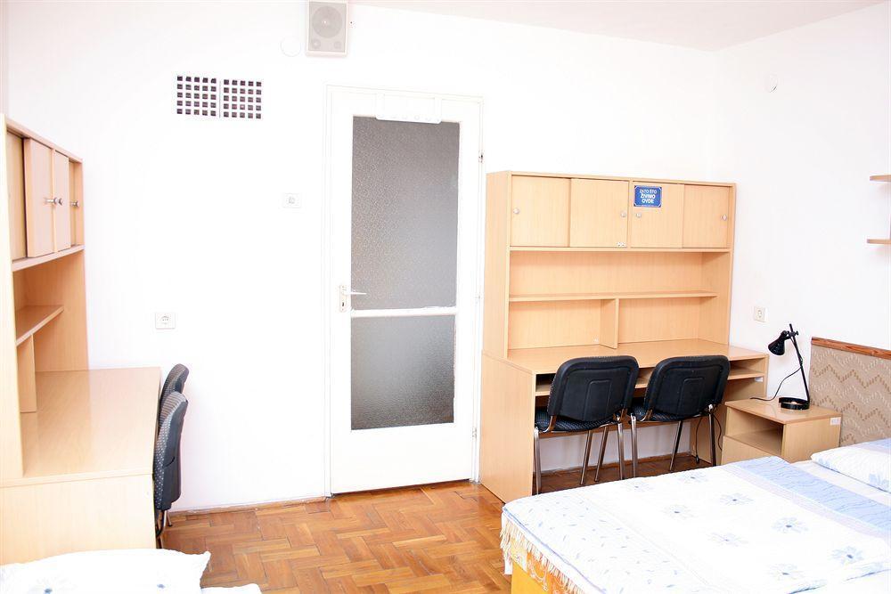 Apartment Professor'S Guest House