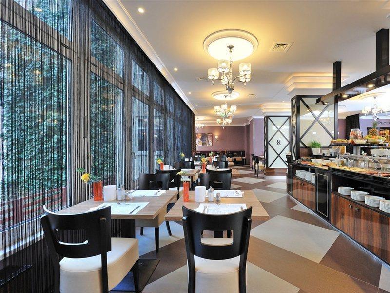 Hotell Carlton Buda Castle 4*