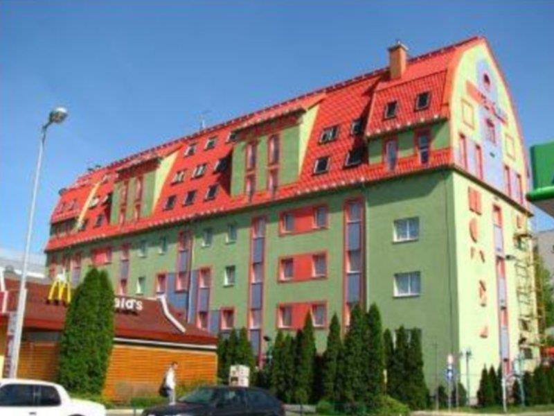 Hotel Polus 3*
