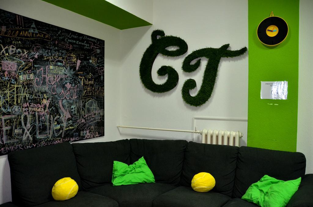 Hostel Cooltour