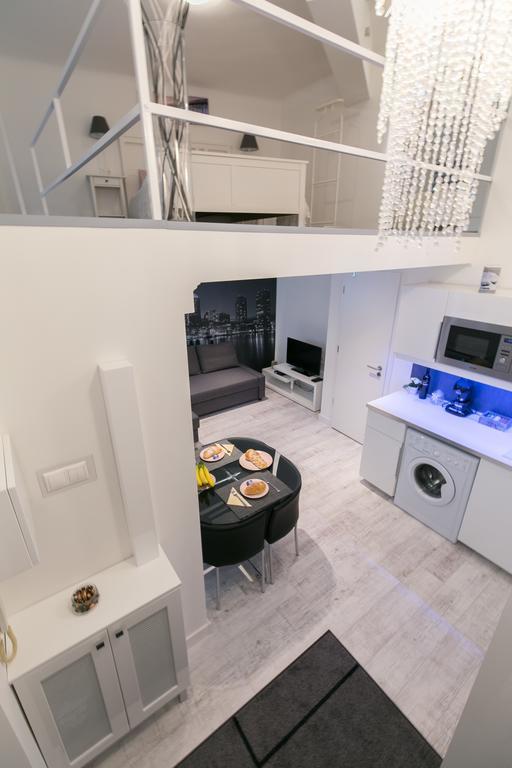 Apartmán Sleek Minimalist Studio At Inner Budapest