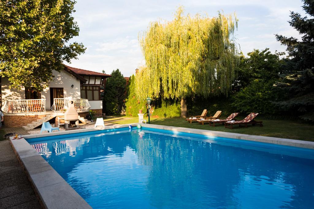 Villa Mercedes Garden *