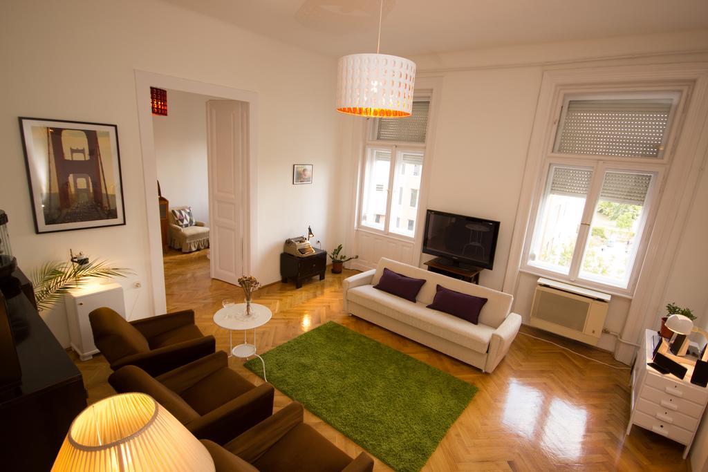 Apartament Arena