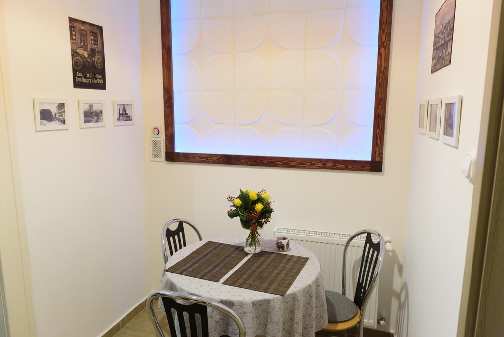 Vaci Street Downtown Apartment Budapest
