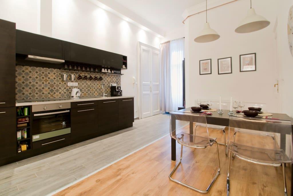 Downtown Rising Sun 104 Sq.m Apartamento