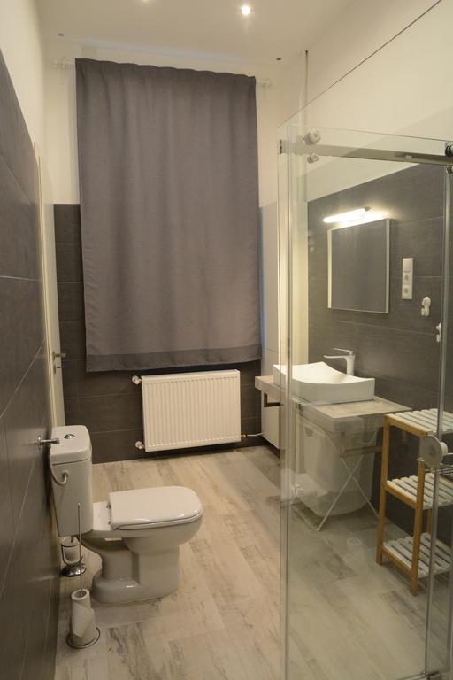 Apartament Kiraly Art *