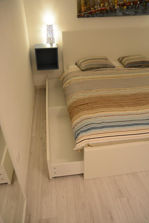 Kiraly Art Apartment