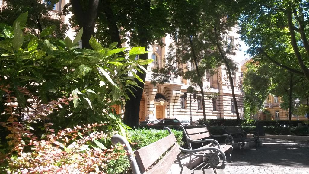 Bmg Basilica Apartmán *