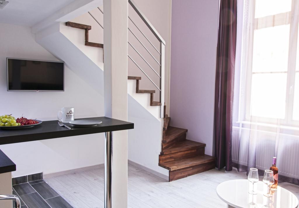 Krisco Downtown Apartman