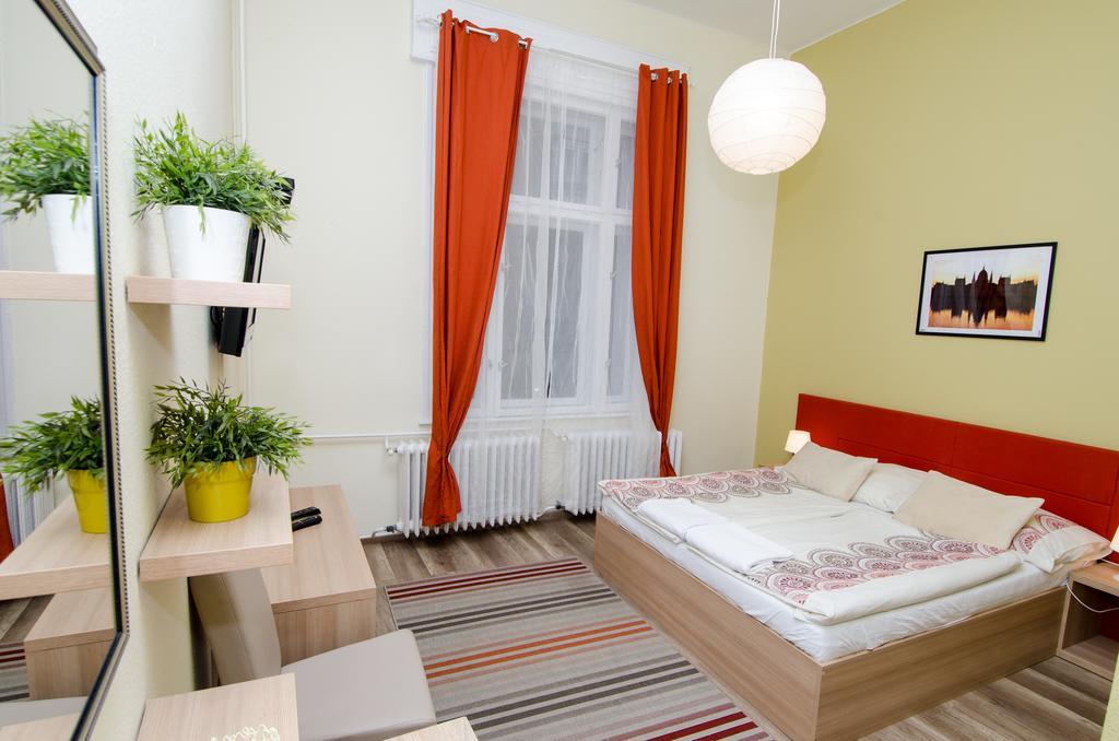 Goodmo House Vandrarhem *