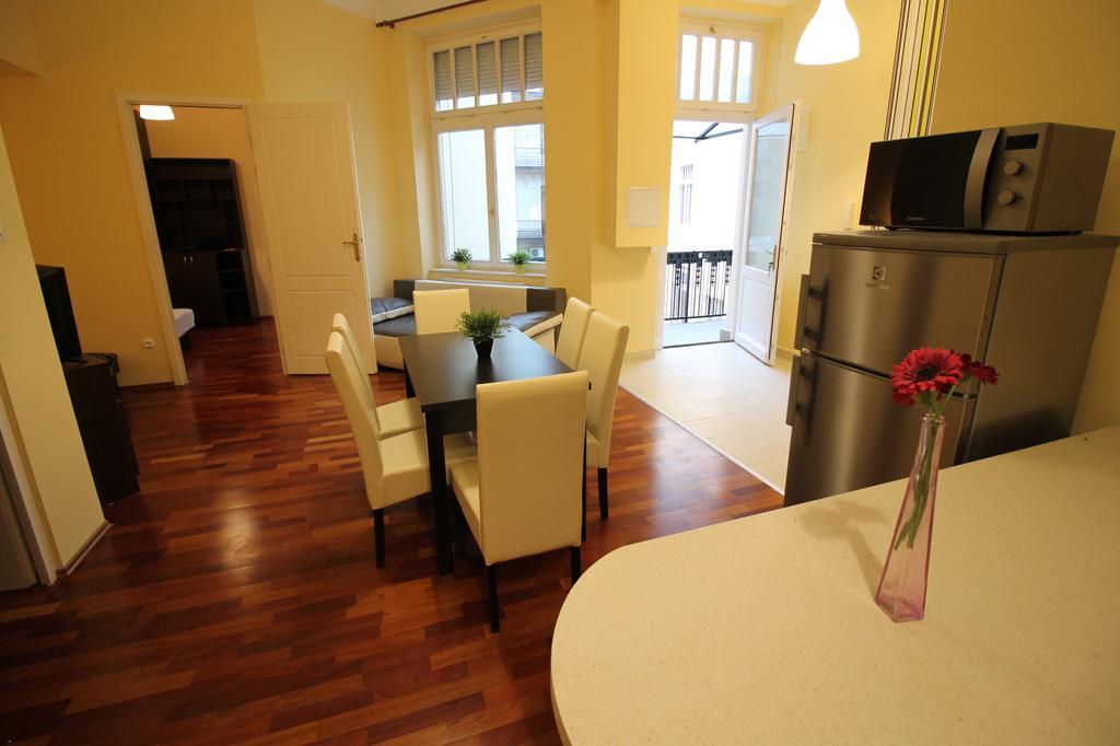VÁCI Fashion Street Apartment * Budapest