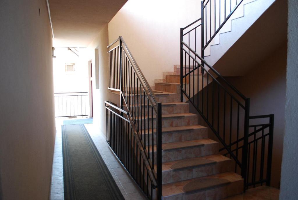 Szentmihalyi 22 Apartman