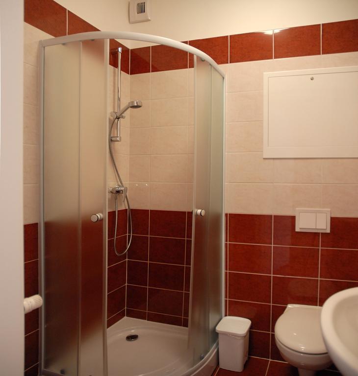 Alexandra Apartman *