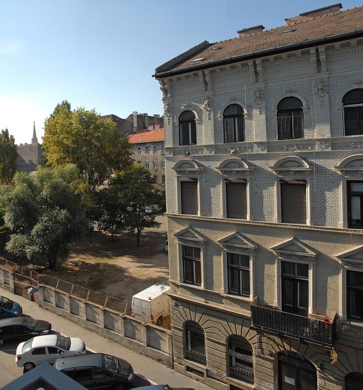 Alexandra * Budapest