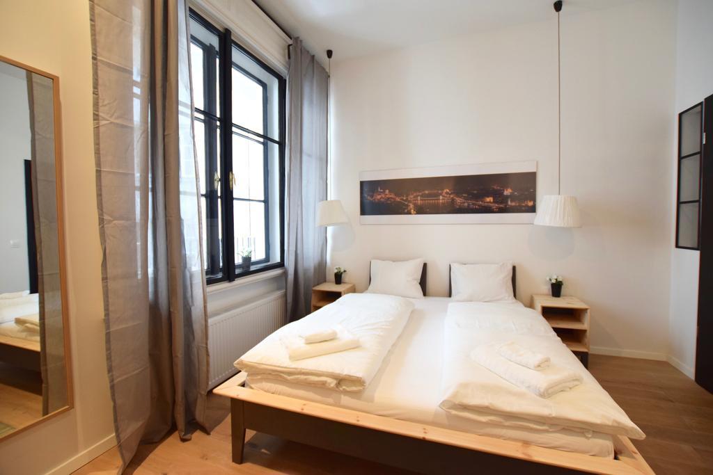 Luxury By Hi5 - Bajcsy Apartment *