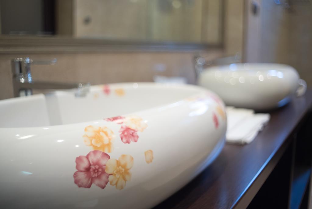 Apartman Inviting Flat In The Heart Of Town *