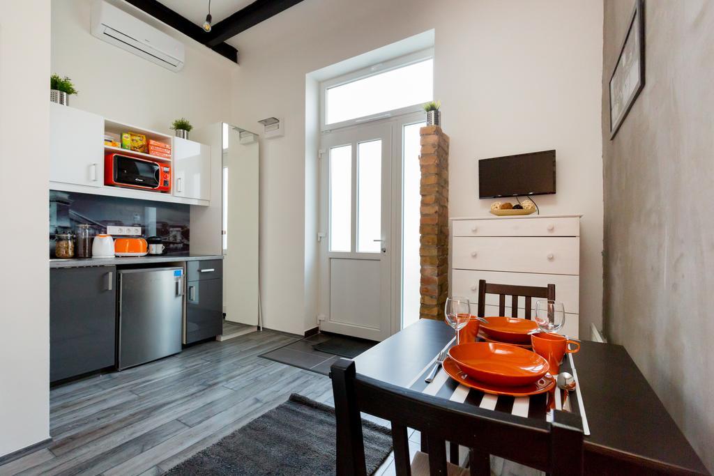 K10 B Kazinczy Appartement