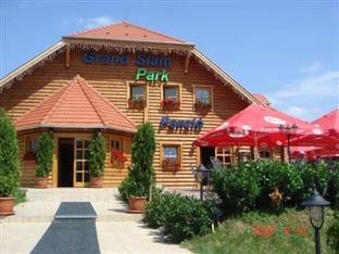 Grand Slam Park Guest house 3*