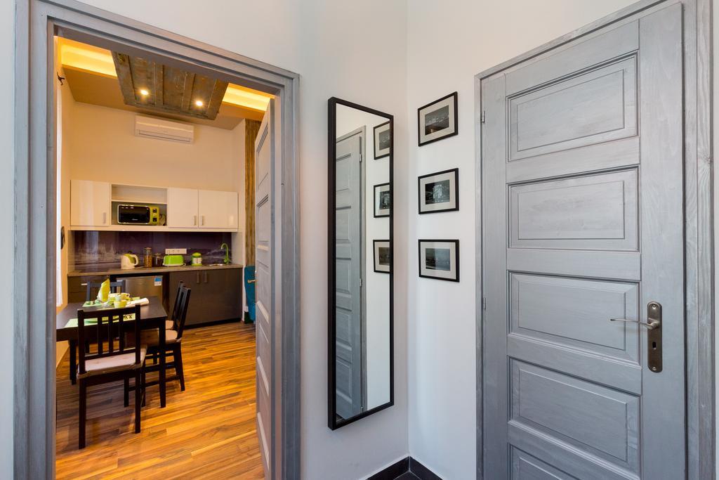 K10 B Kazinczy Appartement *