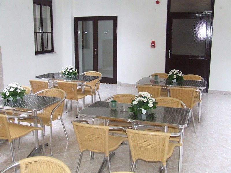 Hostal Equity Point *