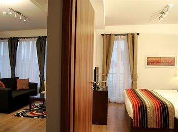 Escala &