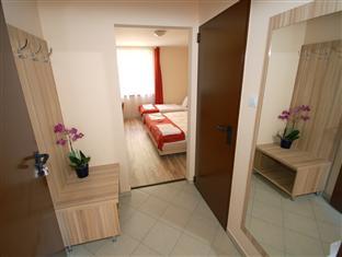 Hotel Sunshine 3*