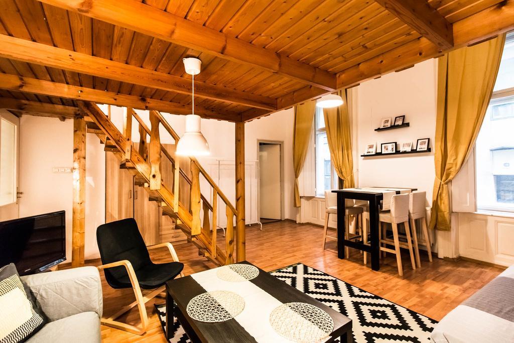 Veres Palne Budapest