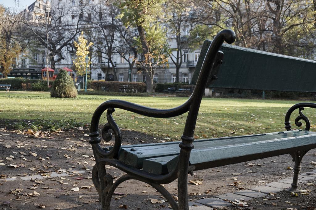 Károlyi Garden | Hostaid *