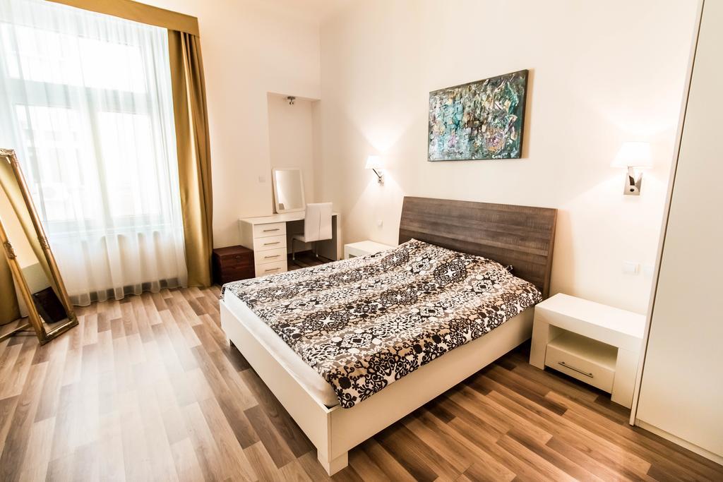 Modern Centre Apartment Budapest