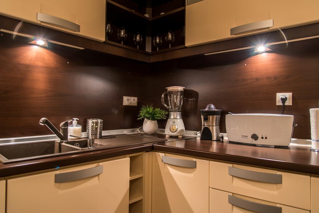 Apartamento Home, Far Away From