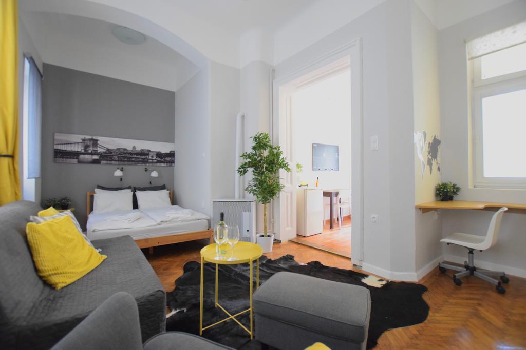 Standard Apartment By Hi5 - Chainbridge Apartment *