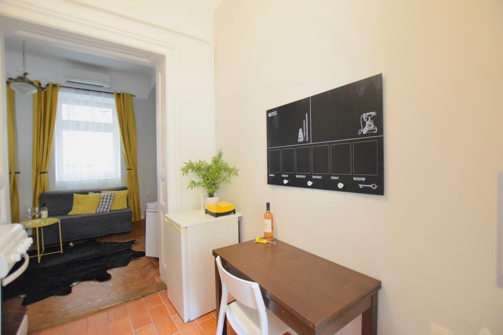 Apartment Standard Apartment By Hi5 - Chainbridge