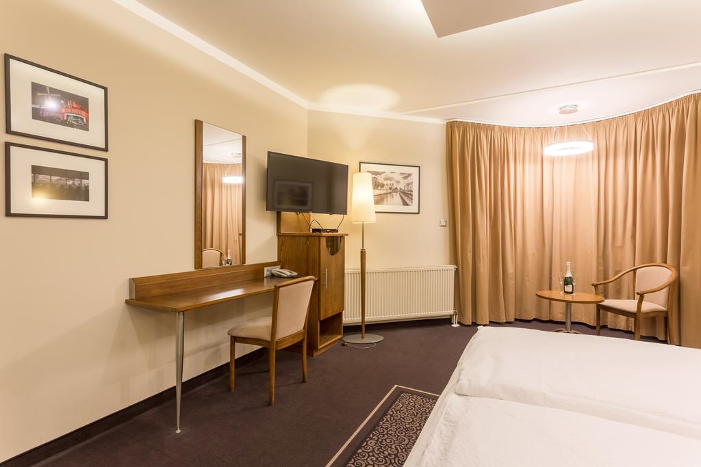 Hotel Szonyi Garden Pest 3*
