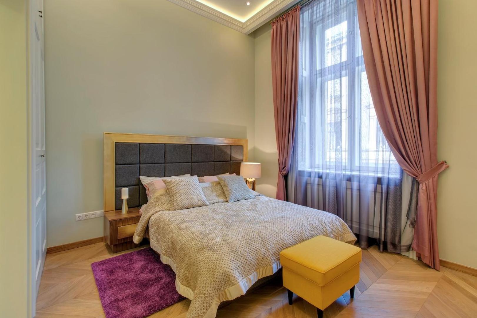 Count Zrinyi Basilica Luxurious Lägenhet *