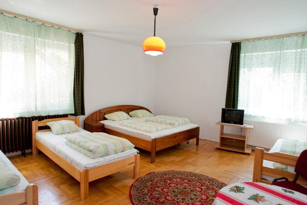 Zuglo Apartman Es Budapest