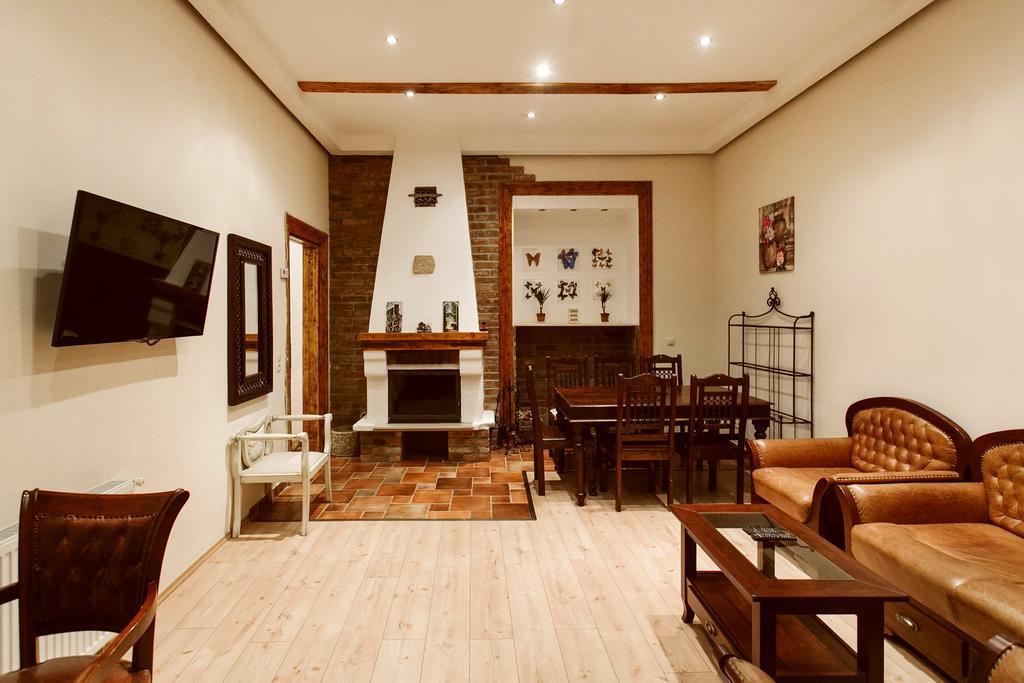 Appartamento Rustic With Fireplace *